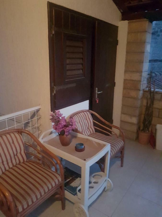 Dora Apartament Supetar